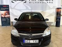 Begagnad Opel Astra 116 HK (85 kW) 2007 Svart Halvkombi