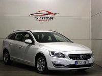 Begagnad Volvo V60 Momentum 163 HK (119 kW) 2013 Vit Kombi
