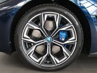 begagnad BMW i4 M50 H K Laserlight Park Assist Ambient Light 2024, Personbil