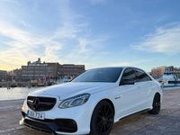 Begagnad Mercedes E63 AMG AMG 585 HK (430 kW) 2014 Pärlemovit