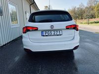 begagnad Fiat Tipo 1.6-110Hk E.Torq/Lounge/Automat/P.sensorer/V.Hjul