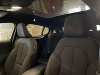 Begagnad Volvo C40 Core 172 kW (234 HK) 2023 Svart SUV