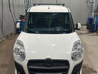 Begagnad Fiat Doblò 105 HK (77 kW) 2012 Minibuss