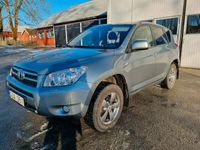 begagnad Toyota RAV4 2.0 VVT-i 4x4 152hk,Drag,En ägare ,9500mil