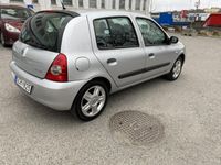 begagnad Renault Clio 1.2 Nybes /skatt tom 04/25
