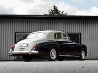Begagnad Rolls Royce Silver Cloud 220 HK (161 kW) 1963 Flerfärgad Sedan