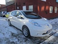 Begagnad Nissan Leaf 80 kW (109 HK) 2016 Vit Halvkombi