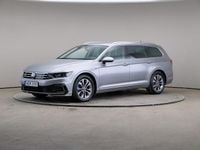 Begagnad VW Passat Executive 218 HK (160 kW) 2021 Pyrit silver metallic (silver metallisk) Kombi