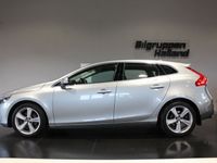 begagnad Volvo V40 T4 Summum Pdc Skinn Drag Elstol Nyservad 17" 180hk