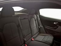 Begagnad Polestar 2 Long Range Dual motor 300 kW (408 HK) 2021 Blå Halvkombi