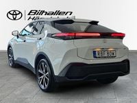 Begagnad Toyota C-HR 141 HK (103 kW) 2024 Vit SUV