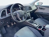 Begagnad Seat Leon ST 132 HK (97 kW) 2019 Vit Kombi