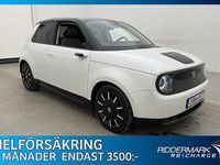 Begagnad Honda e 113 kW (154 HK) 2020 Vit Halvkombi