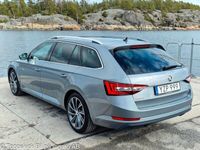 begagnad Skoda Superb Kombi 2.0TDI 4×4 Bus Edit L&K SoV-hjul 1äg Moms