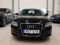 Begagnad Audi A3 Sportback Attraction 105 HK (77 kW) 2012 Svart Halvkombi