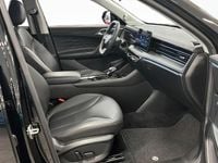 Begagnad MG HS Luxury 339 HK (249 kW) 2024 Svart SUV