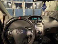 begagnad Toyota Yaris 5-dörrar 1.33 Dual VVT-i Euro 4