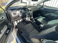 begagnad Peugeot 307 CC Cab