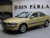 Begagnad Volvo S60 Business Edition 200 HK (147 kW) 2003 Gul Sedan