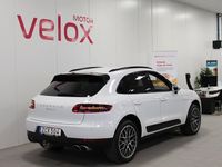 begagnad Porsche Macan S PDK DRAG NAV KAMERA 18-VÄGSTOLAR PASM 2018, SUV