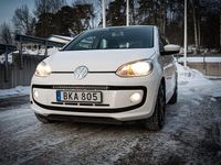 Begagnad VW up! high up! 75 HK (55 kW) 2014 Vit Halvkombi