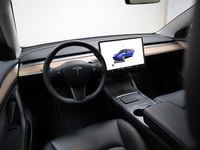 Begagnad Tesla Model 3 Long Range AWD 366 kW (498 HK) 2022 Blå Sedan