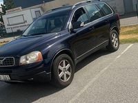 Begagnad Volvo XC90 185 HK (136 kW) 2007 Mörkblå metallic SUV