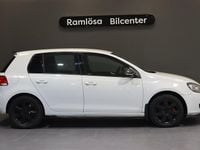 Begagnad VW Golf VI 102 HK (75 kW) 2008 Vit Halvkombi