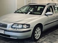 begagnad Volvo V70 2.4 Drag Nyservad Kamrem Bytt