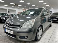 begagnad Toyota Corolla Verso 2.2 D-CAT ,7 SITS , NY BES, GPS .