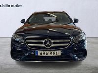 Begagnad Mercedes E300 AMG 306 HK (225 kW) 2019 Mörkblå Kombi