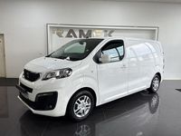 Begagnad Peugeot e-Expert 100 kW (136 HK) 2022 Vit Van