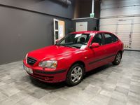 begagnad Hyundai Elantra Halvkombi 2.0 Ny besiktigad 2004, Halvkombi