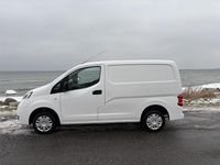 Begagnad Nissan NV200 90 HK (66 kW) 2017 Vit Minibuss