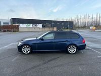 Begagnad BMW 318 143 HK (105 kW) 2011 Kombi