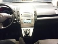 begagnad Toyota Corolla Verso 2.2 D-4D