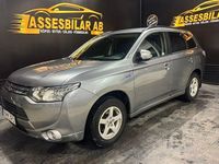 Begagnad Mitsubishi Outlander 203 HK (149 kW) 2014 Grå SUV