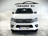 begagnad Toyota HiLux Dubbelhytt / 2.4 AWD / Dieselvärmare / Momsbil