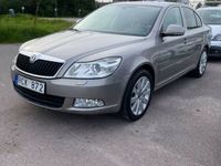 begagnad Skoda Octavia 1.6 TDI DSG Sekventiell 105hk