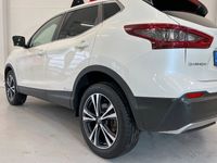 begagnad Nissan Qashqai 1.3 DIG-T DCT 360-kam Keyless V-hjul 2021, SUV