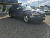 Begagnad Volvo V50 Momentum 116 HK (85 kW) 2011 Blå Kombi