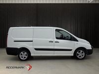 Begagnad Toyota Proace 128 HK (94 kW) 2016 Vit Minibuss