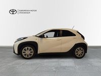 Begagnad Toyota Aygo X Play 72 HK (52 kW) 2022 Vit SUV