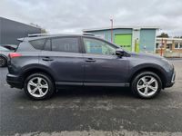 begagnad Toyota RAV4 Hybrid E-Four 2.5 i AWD Executive Fjärrst Värmar 2016, SUV