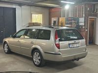 begagnad Ford Mondeo 2.5 V6 Automat Handikappanpassad Dragkrok