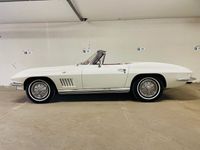 Begagnad Chevrolet Corvette C2 250 HK (183 kW) 1964 Vit Cab