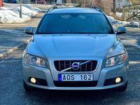 Begagnad Volvo V70 145 HK (106 kW) 2010 Kombi