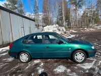 begagnad Toyota Corolla Liftback 1.4 VVT-i /Låga mil