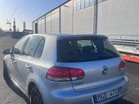Begagnad VW Golf VII 105 HK (77 kW) 2012 Silver