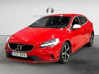 Begagnad Volvo V40 R-Design 122 HK (89 kW) 2016 Röd Halvkombi